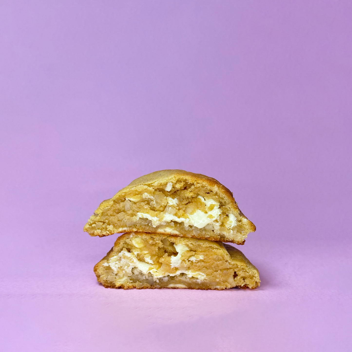 White Chocolate & Macadamia Cookie